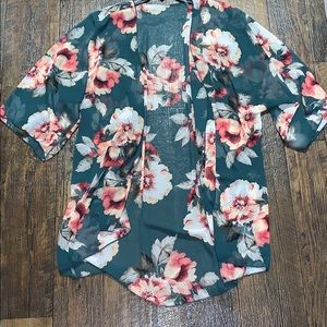 Sheer Floral kimono